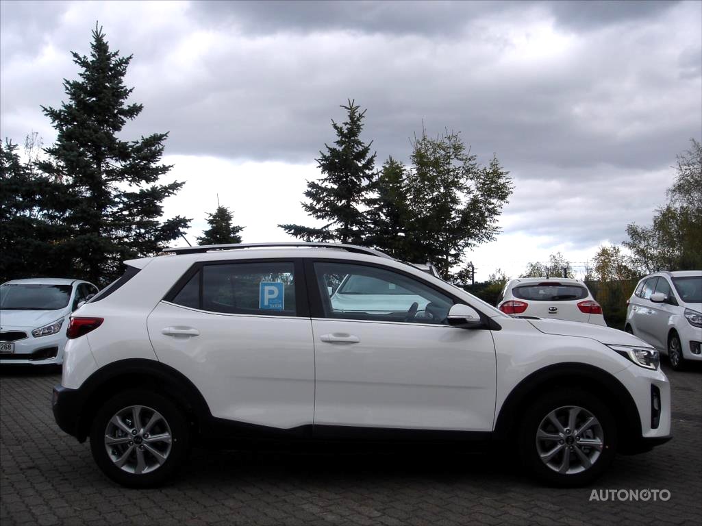 Kia Stonic, 2019 - pohled č. 12