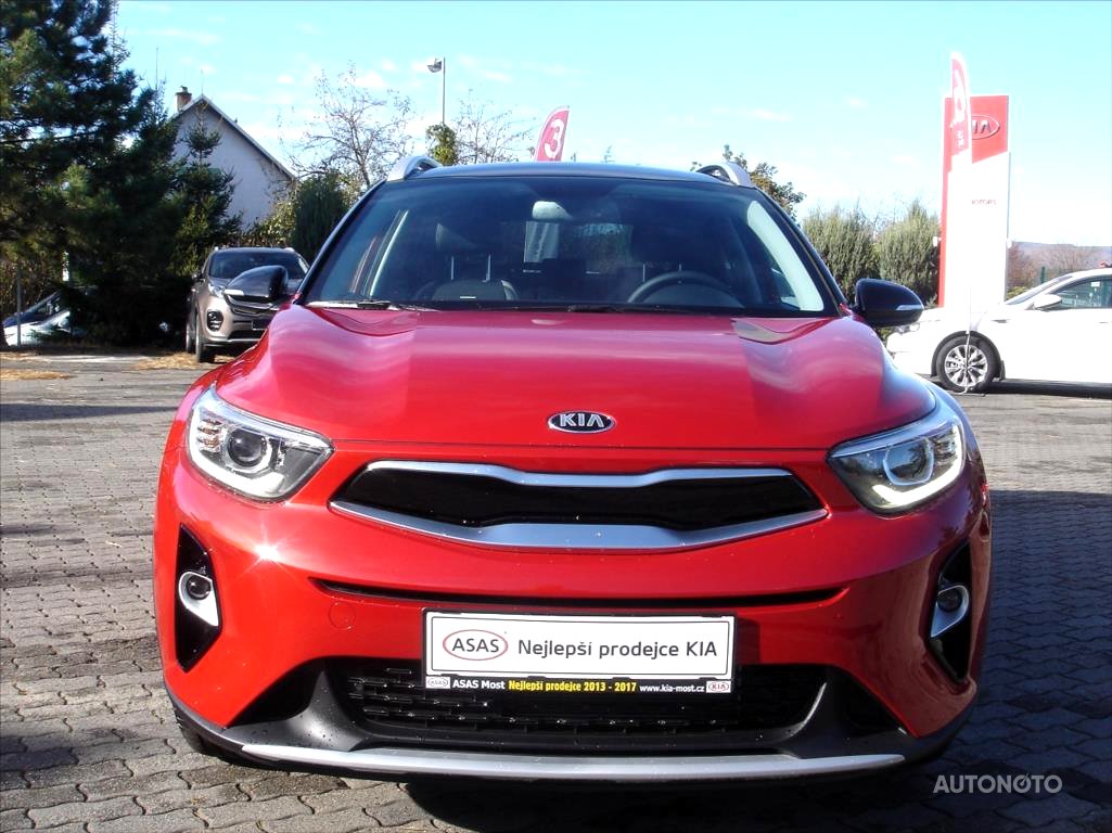 Kia Stonic, 2019 - pohled č. 3