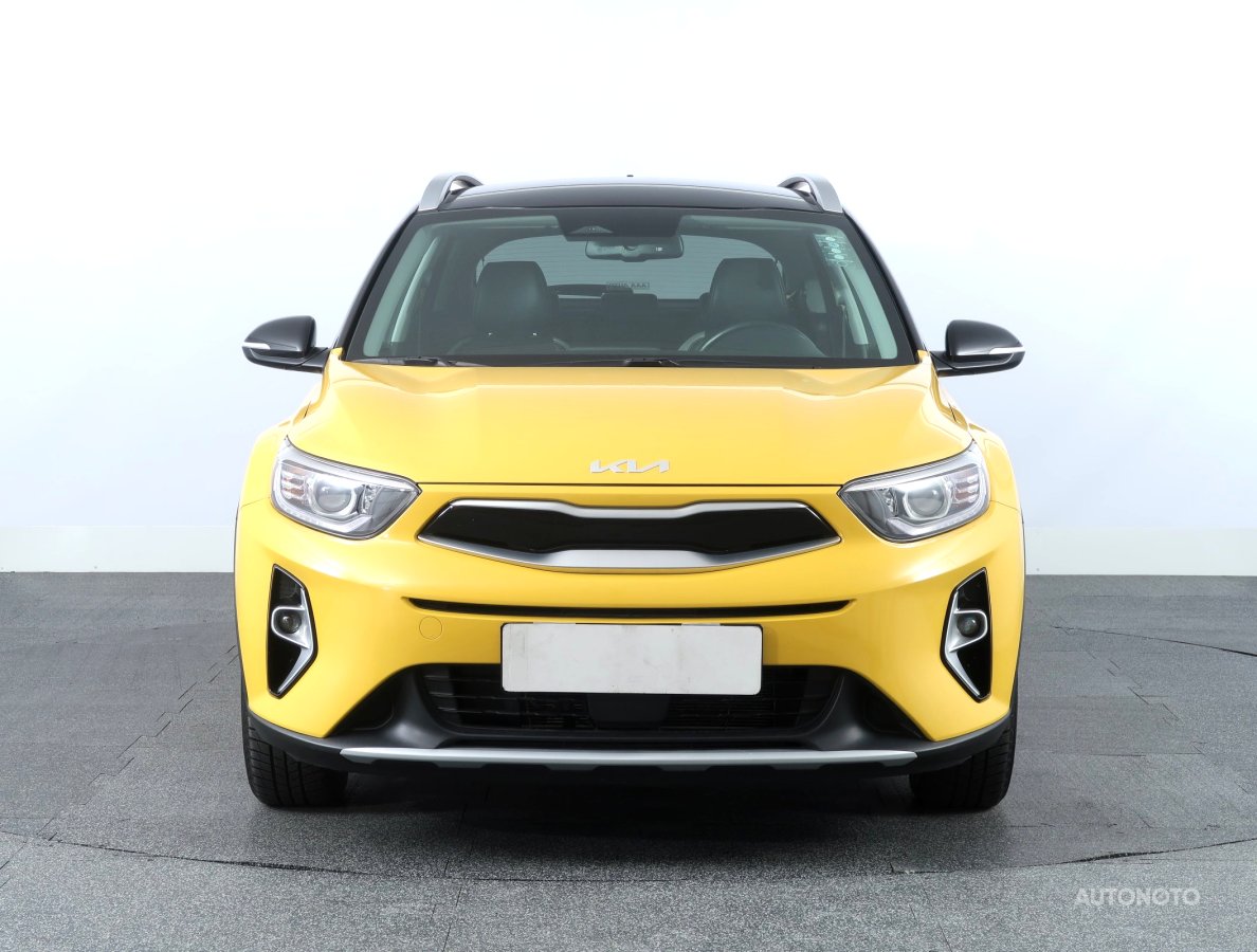 Kia Stonic, 2022 - pohled č. 2