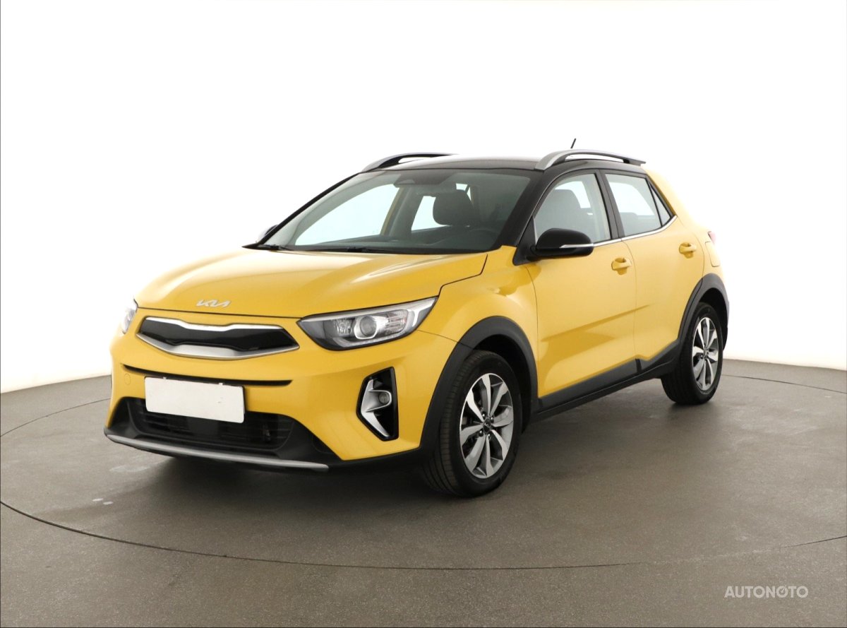 Kia Stonic, 2023 - pohled č. 3