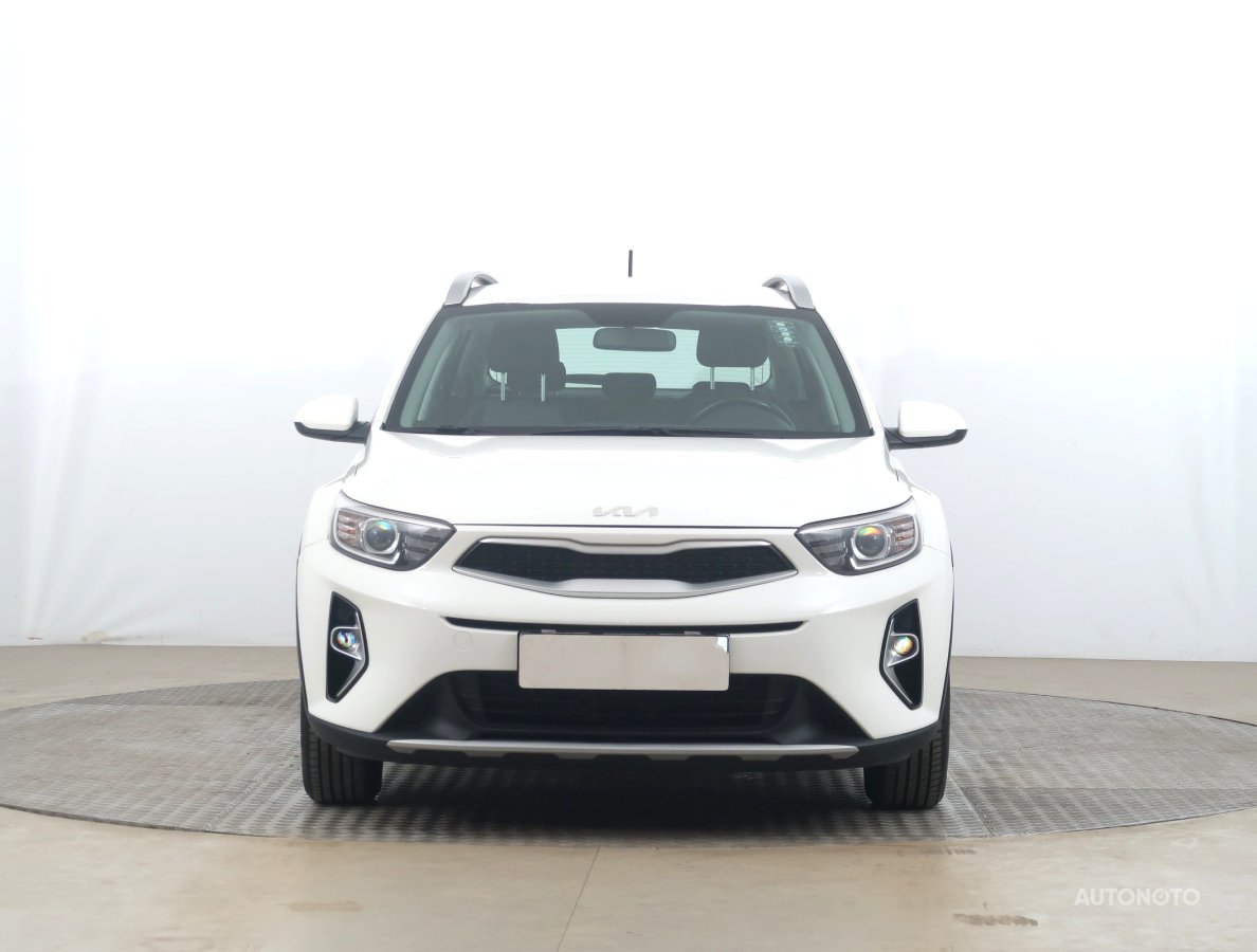 Kia Stonic, 2022 - pohled č. 2