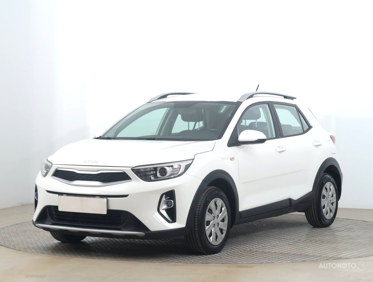 Kia Stonic, 2022 - pohled č. 3