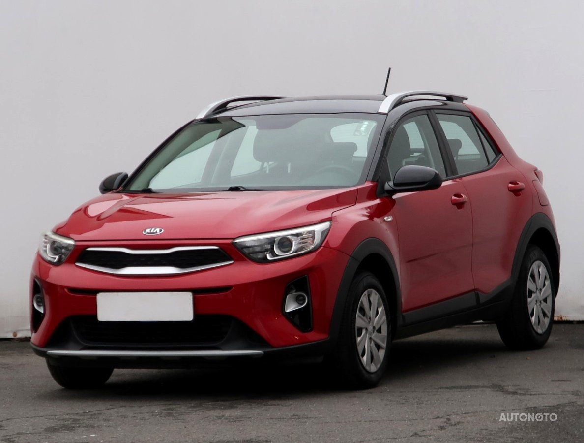 Kia Stonic, 2018 - pohled č. 3
