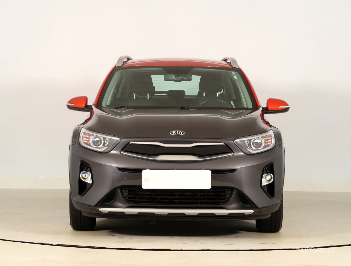 Kia Stonic, 2020 - pohled č. 2