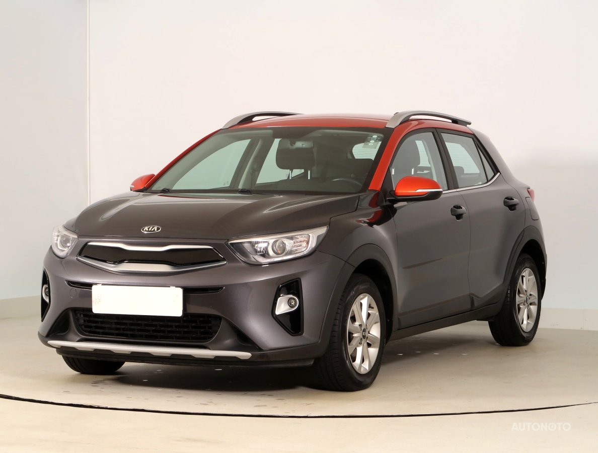 Kia Stonic, 2020 - pohled č. 3