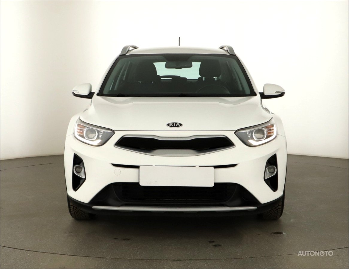 Kia Stonic, 2020 - pohled č. 2