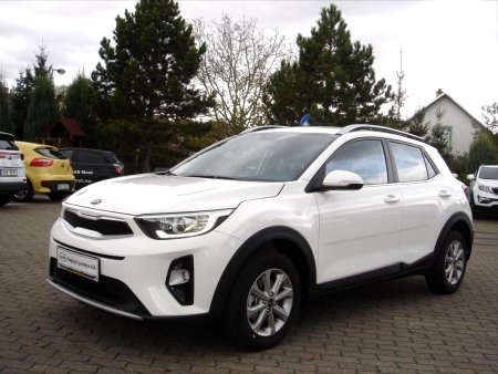 Kia Stonic, 2019 - pohled č. 3