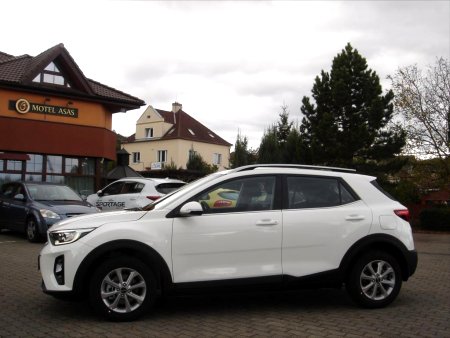 Kia Stonic, 2019 - pohled č. 5