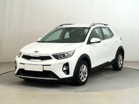 Kia Stonic, 2020 - pohled č. 3