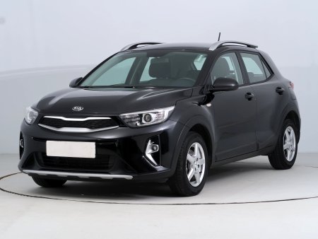 Kia Stonic, 2021 - pohled č. 3