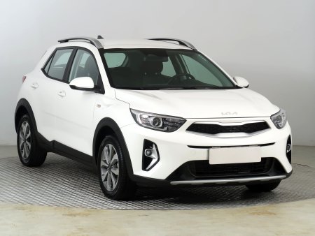 Kia Stonic 1.2 DPI,2024, CZ, 4 TKM, NAVI, KAMERA