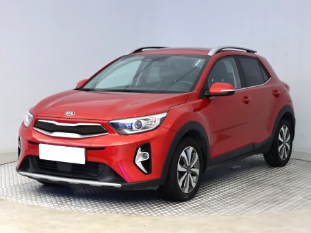 Kia Stonic, 2021 - pohled č. 3