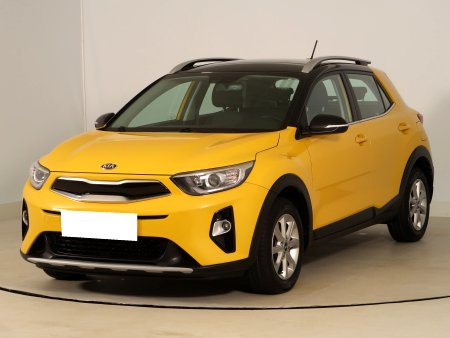 Kia Stonic, 2019 - pohled č. 3