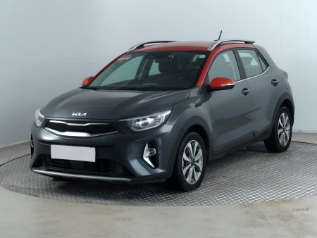 Kia Stonic, 2023 - pohled č. 3