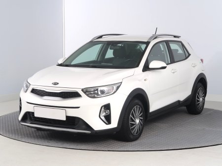 Kia Stonic, 2020 - pohled č. 3