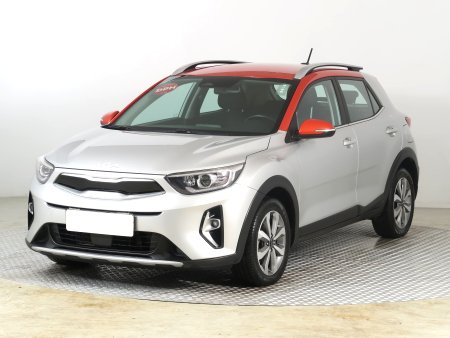 Kia Stonic, 2023 - pohled č. 3