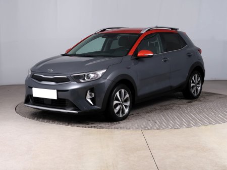 Kia Stonic, 2021 - pohled č. 3