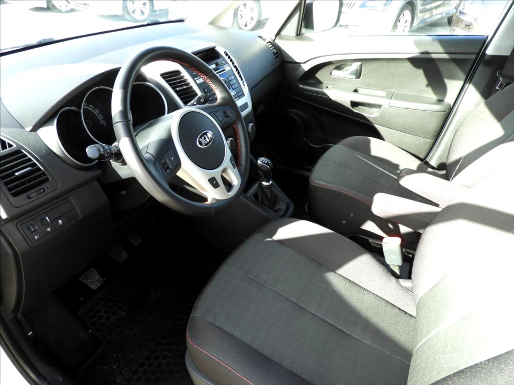 Kia Venga, 2017 - pohled č. 5