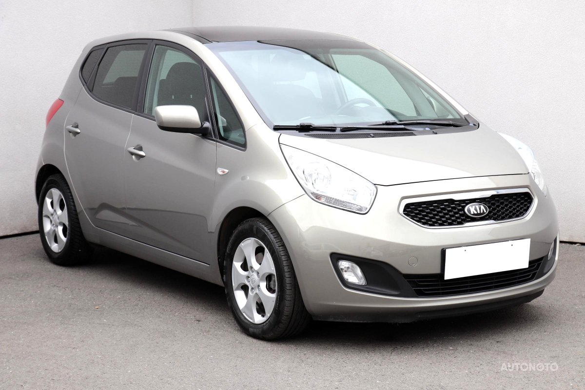 Kia Venga, 2013 - celkový pohled