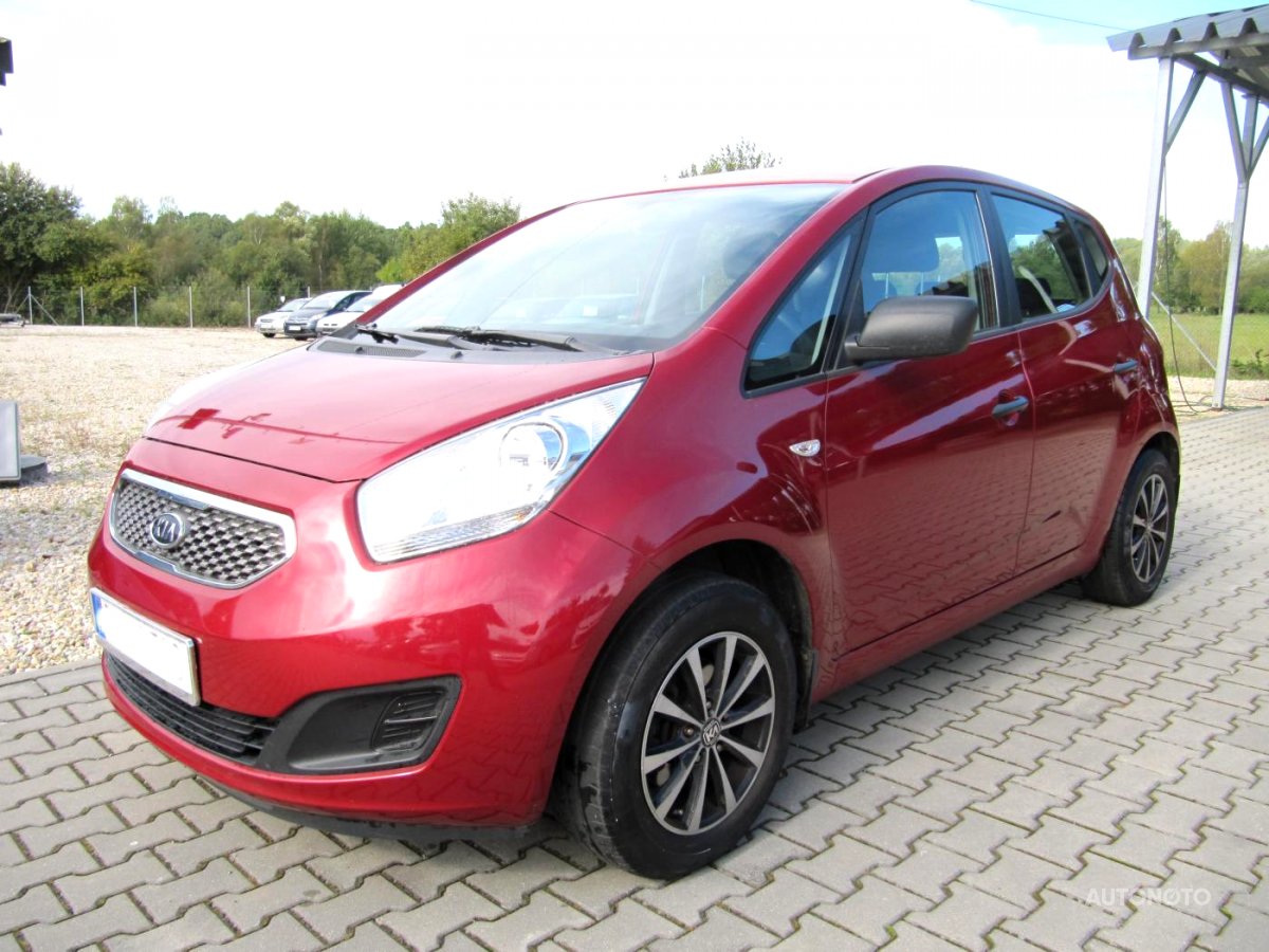 Kia Venga, 2011 - celkový pohled