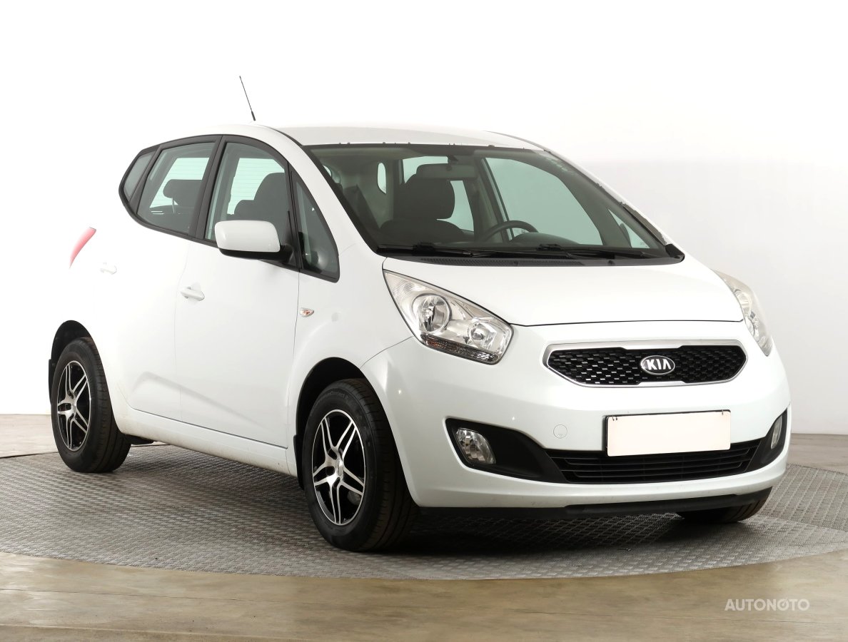 Kia Venga, 2013 - celkový pohled