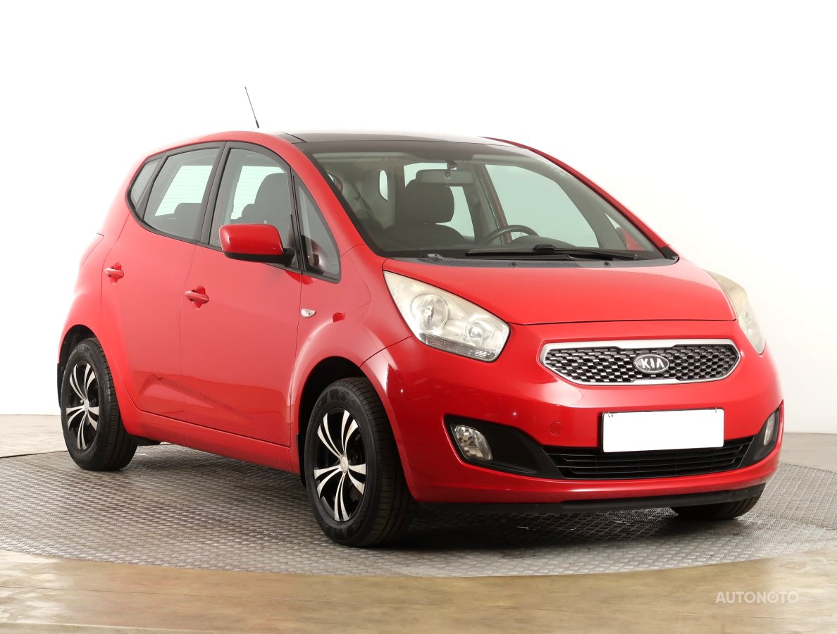 Kia Venga, 2011 - celkový pohled