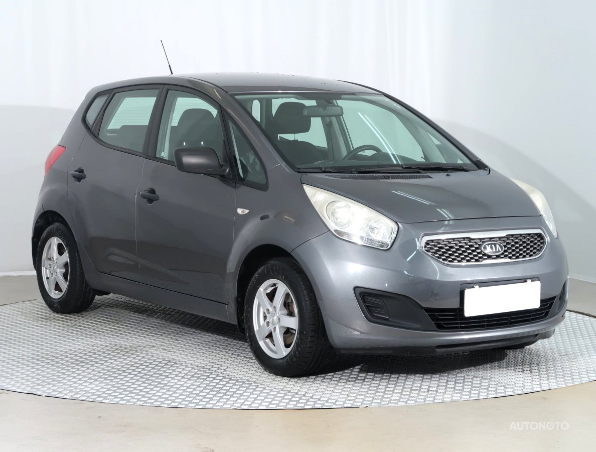 Kia Venga, 2010 - celkový pohled