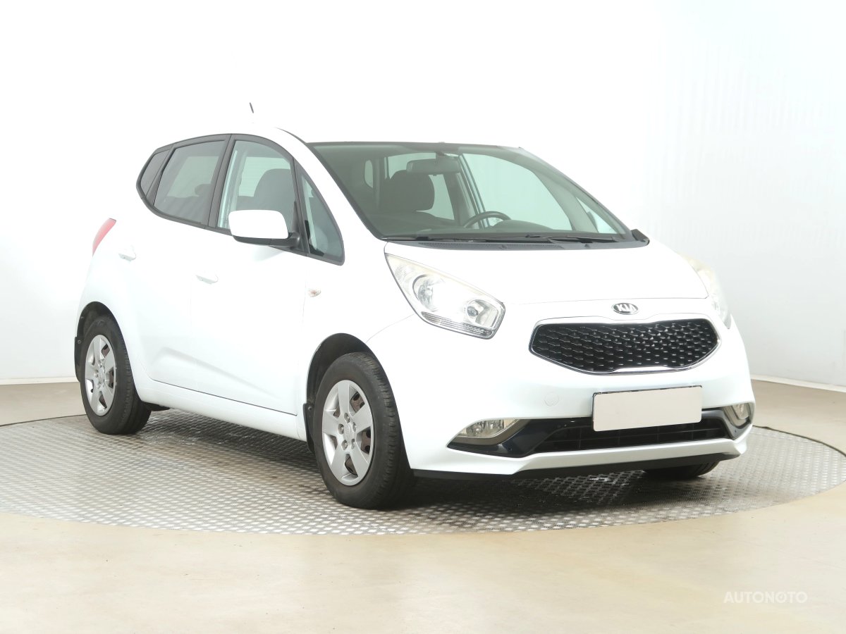 Kia Venga, 2015 - celkový pohled