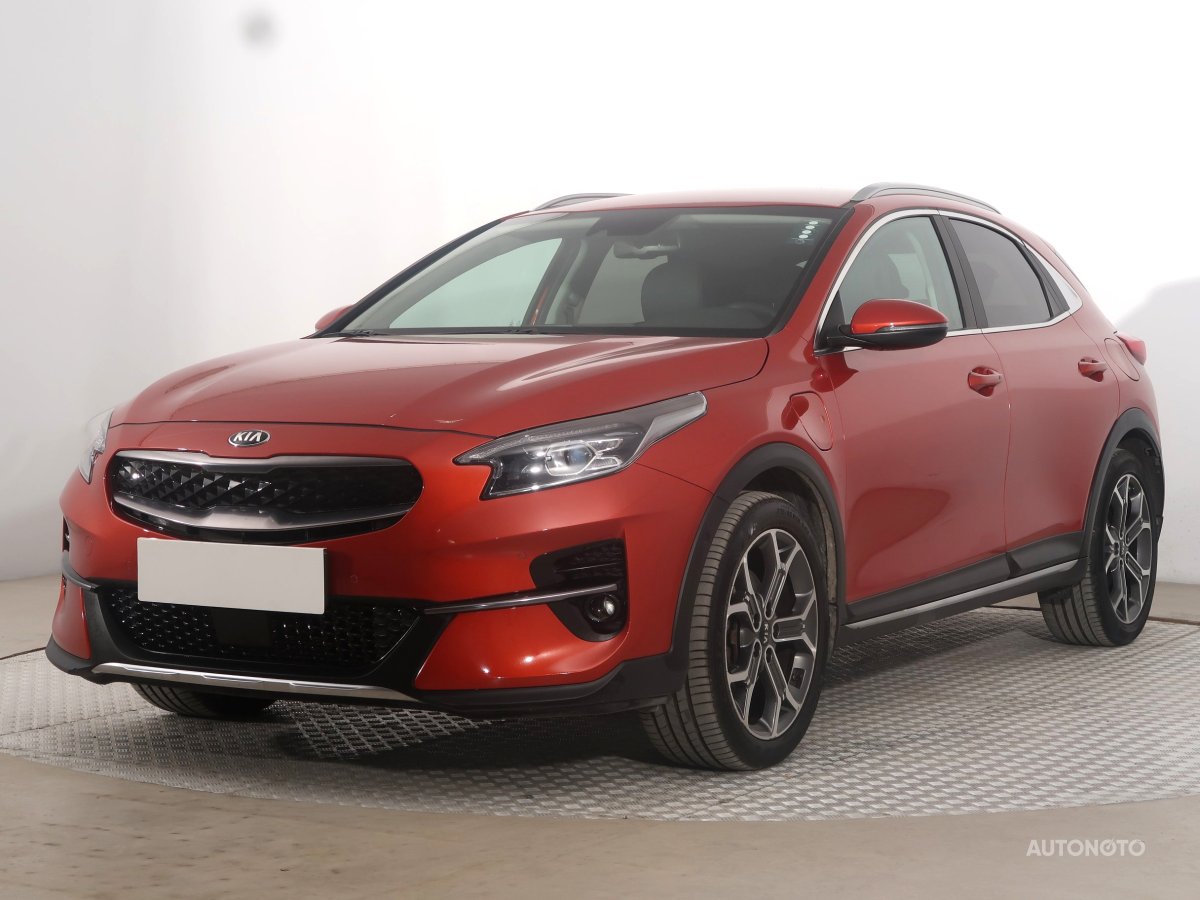 Kia XCeed, 2021 - pohled č. 3