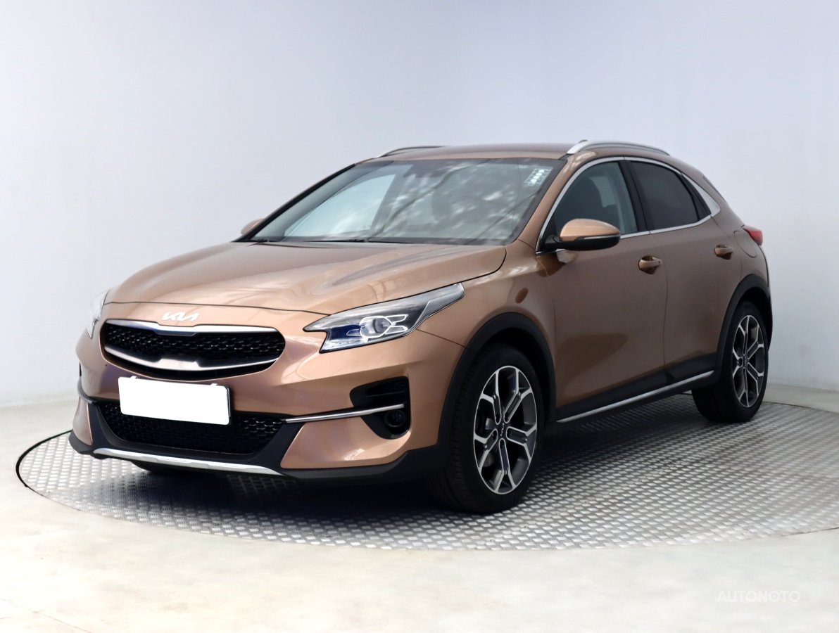 Kia XCeed, 2023 - pohled č. 3