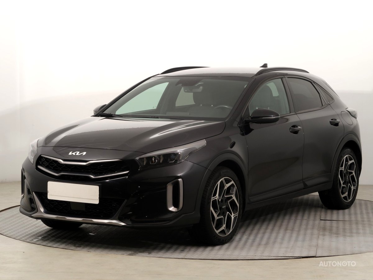 Kia XCeed, 2023 - pohled č. 3