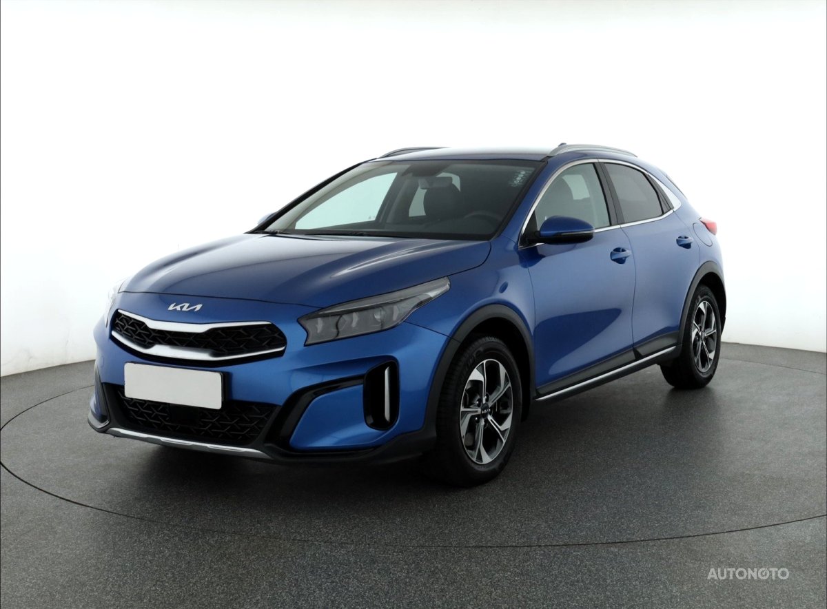 Kia XCeed, 2024 - pohled č. 3