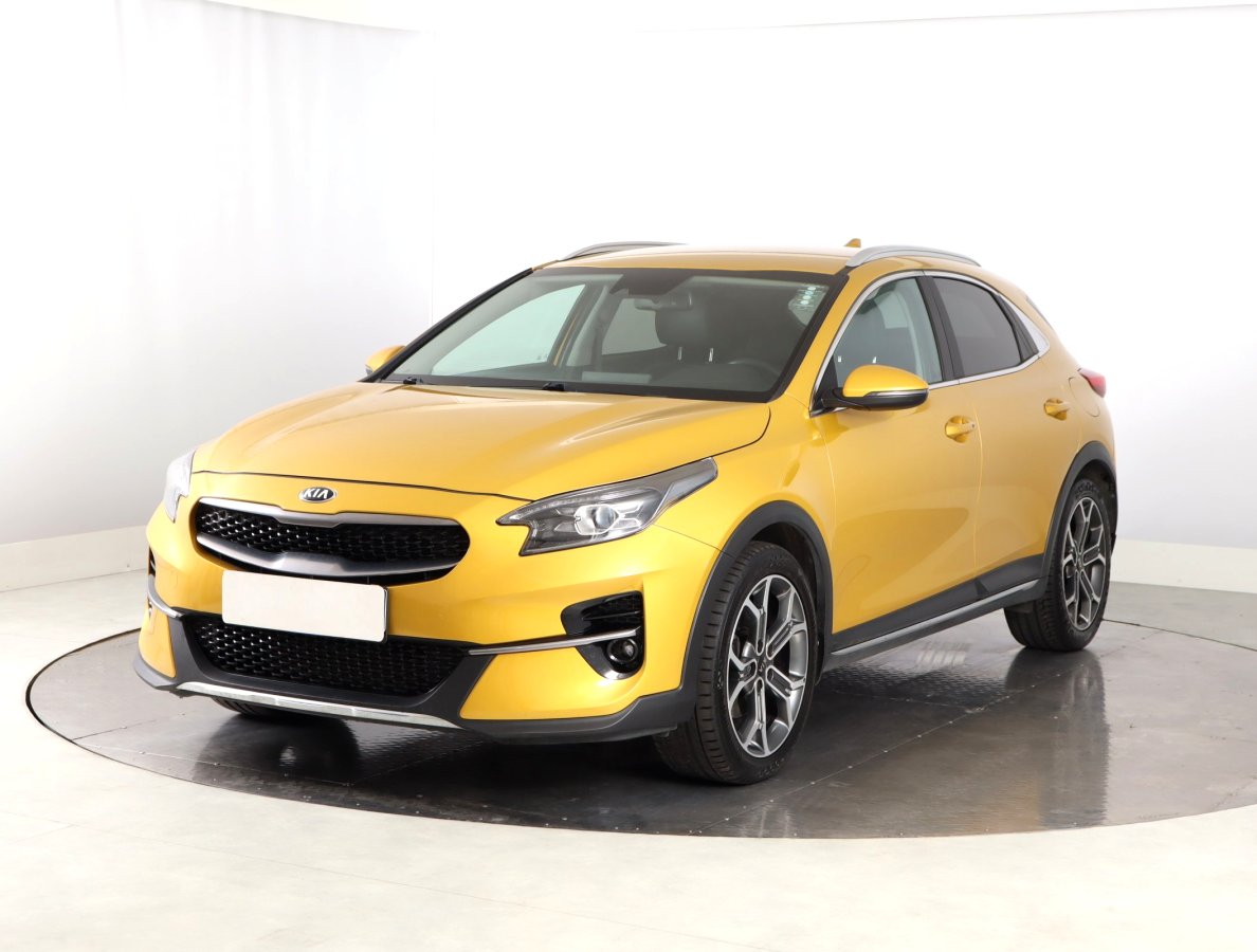 Kia XCeed, 2019 - pohled č. 3