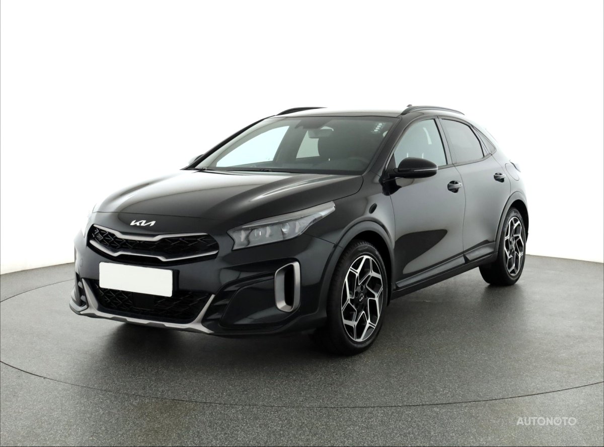 Kia XCeed, 2022 - pohled č. 3