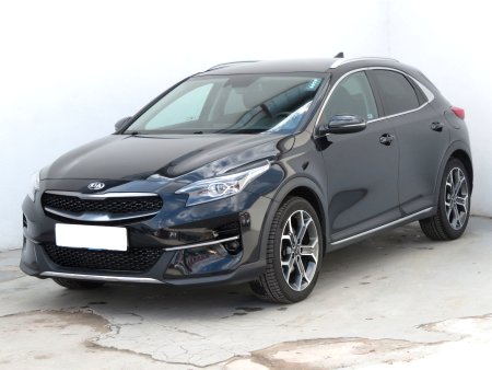 Kia XCeed, 2019 - pohled č. 3