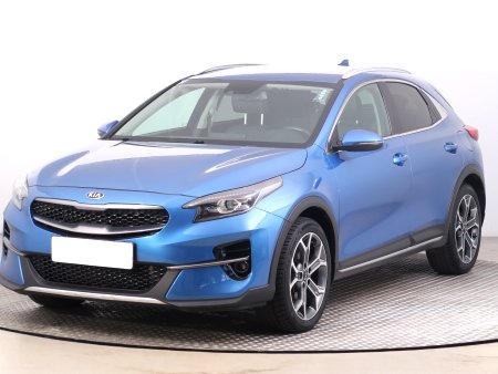 Kia XCeed, 2020 - pohled č. 3