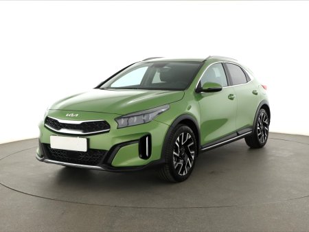 Kia XCeed, 2024 - pohled č. 3