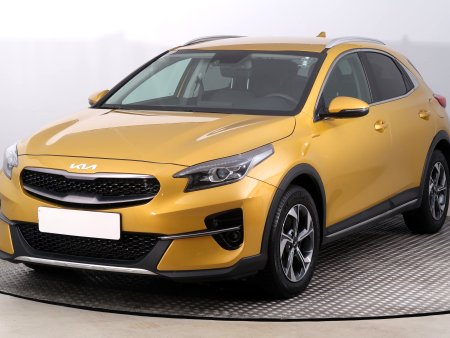 Kia XCeed, 2022 - pohled č. 3