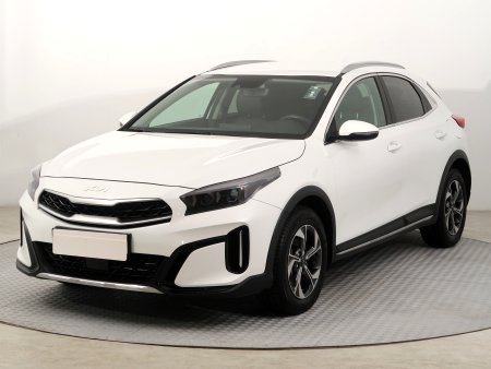 Kia XCeed, 2023 - pohled č. 3