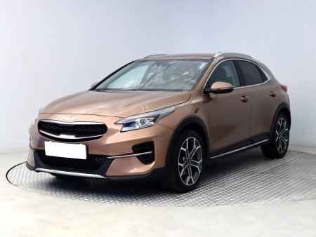 Kia XCeed, 2023 - pohled č. 3