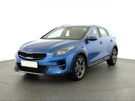 Kia XCeed, 2020 - pohled č. 3