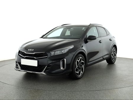 Kia XCeed, 2022 - pohled č. 3