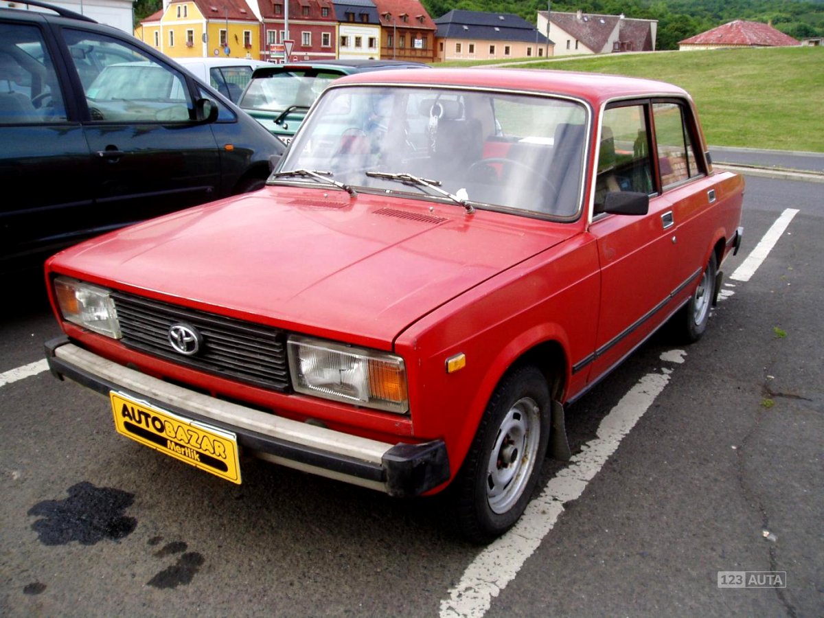 Lada 2105, 1986 - celkový pohled