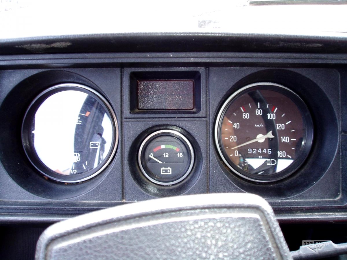 Lada 2105, 1986 - pohled č. 9