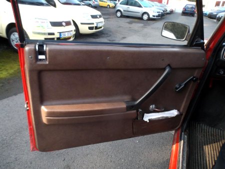 Lada 2105, 1987 - pohled č. 10