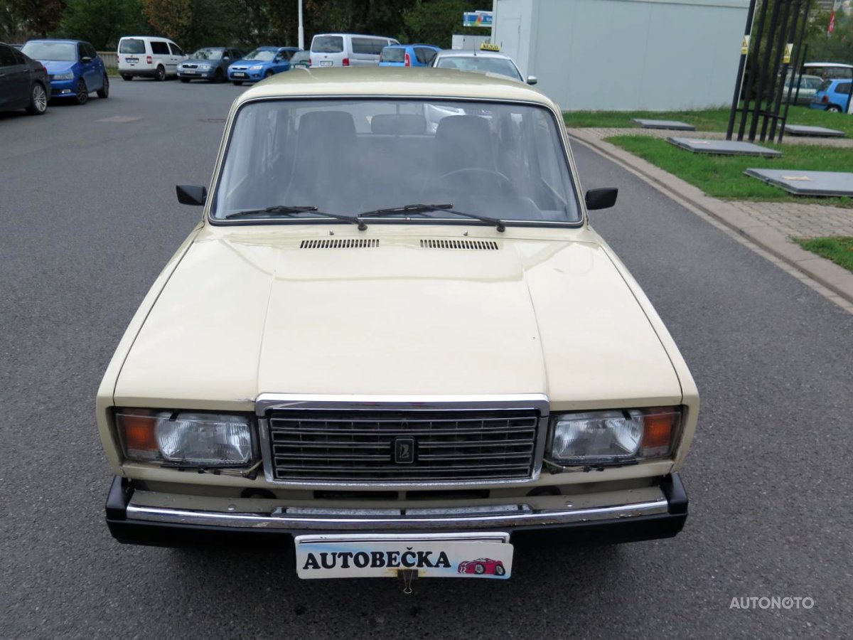 Lada 2107, 1986 - pohled č. 2
