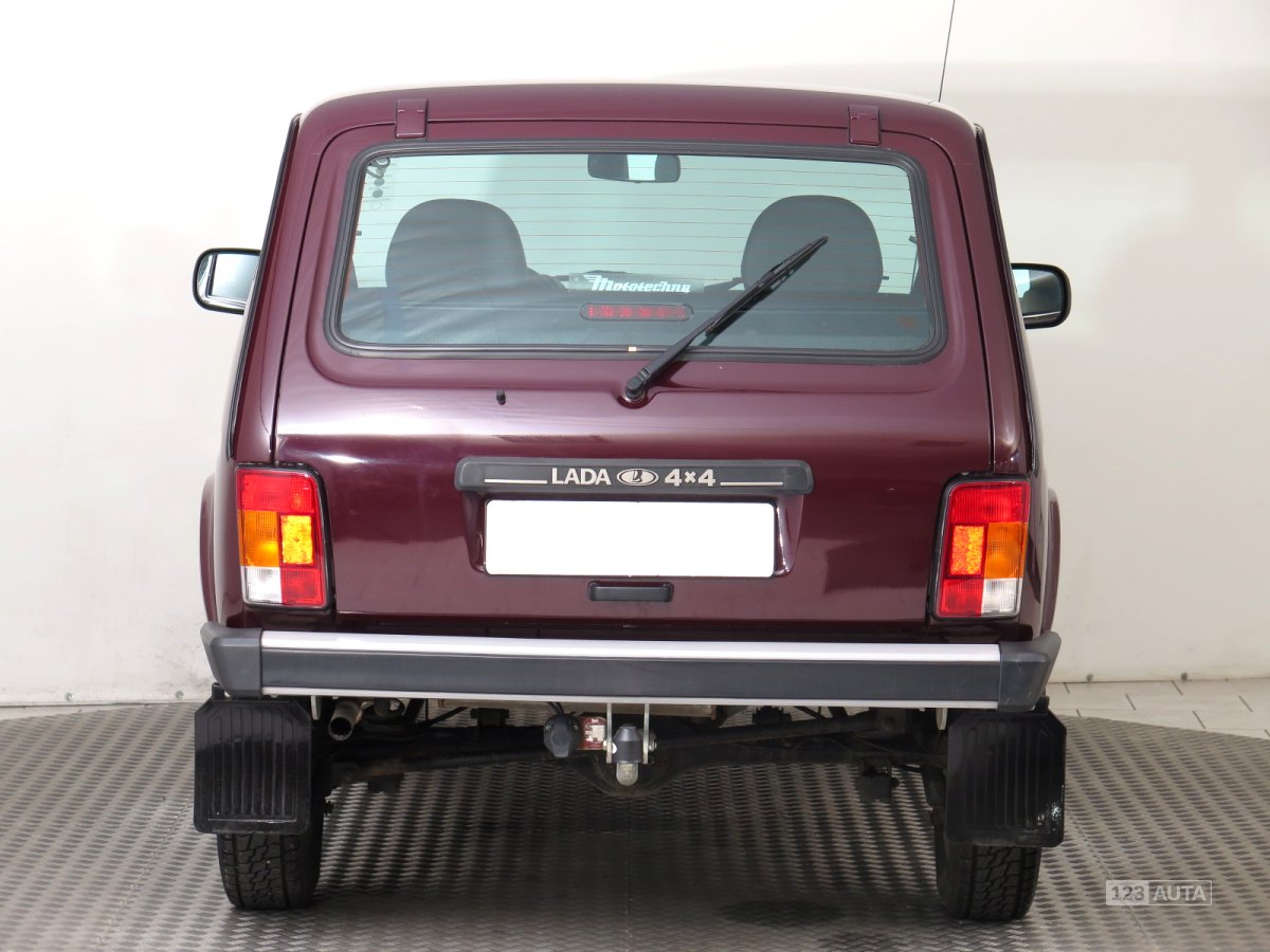 Lada Niva, 2015 - pohled č. 6