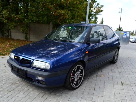 Lancia Delta, 1996 - pohled č. 2