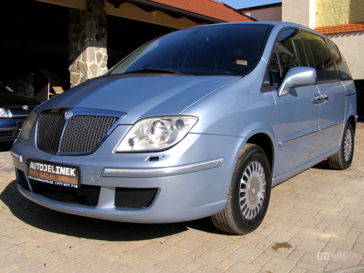 Lancia Phedra, 2003 - celkový pohled