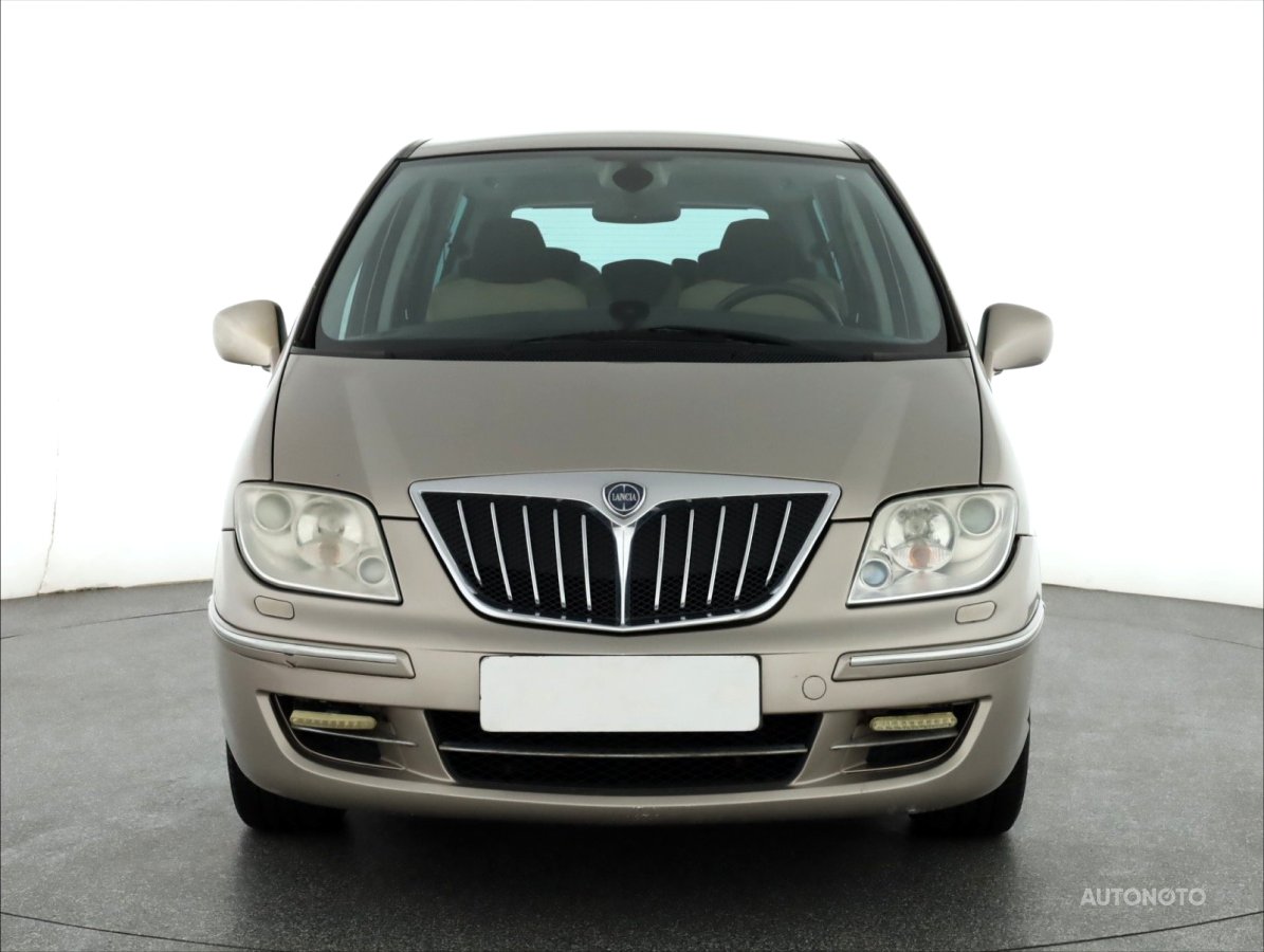 Lancia Phedra, 2010 - pohled č. 2